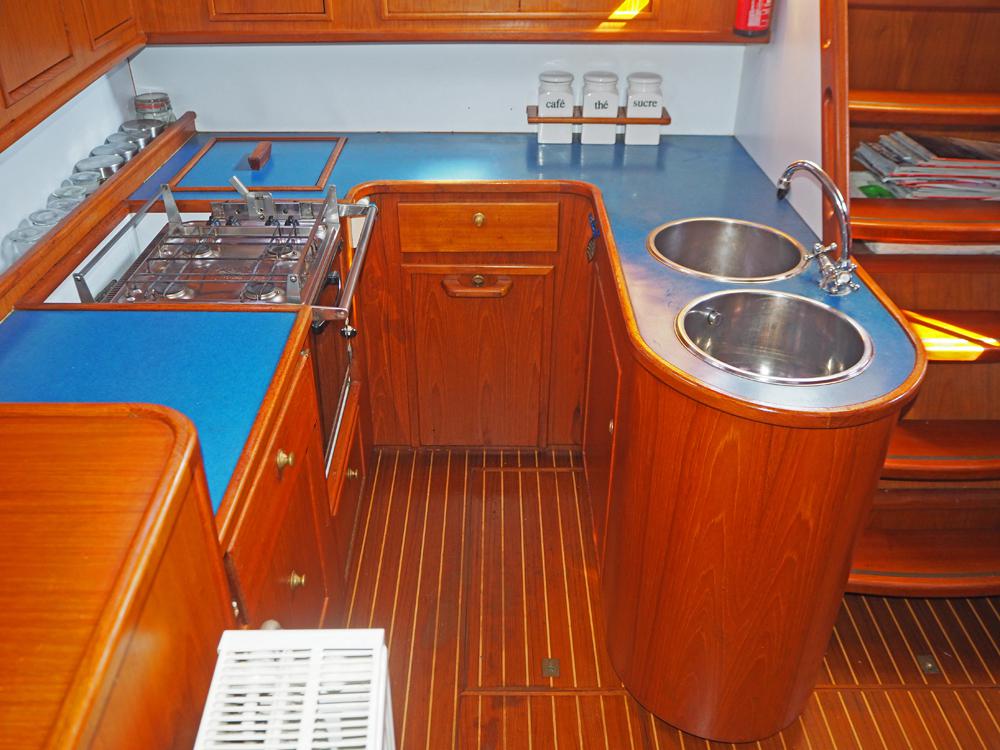 Salon, H&eacute;bergements